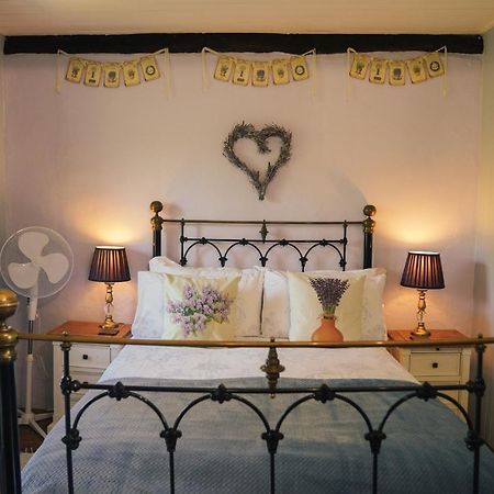 Michouat Chambre D'Hotes Vidou Exterior foto